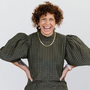 Meet your Posher, Vanessa